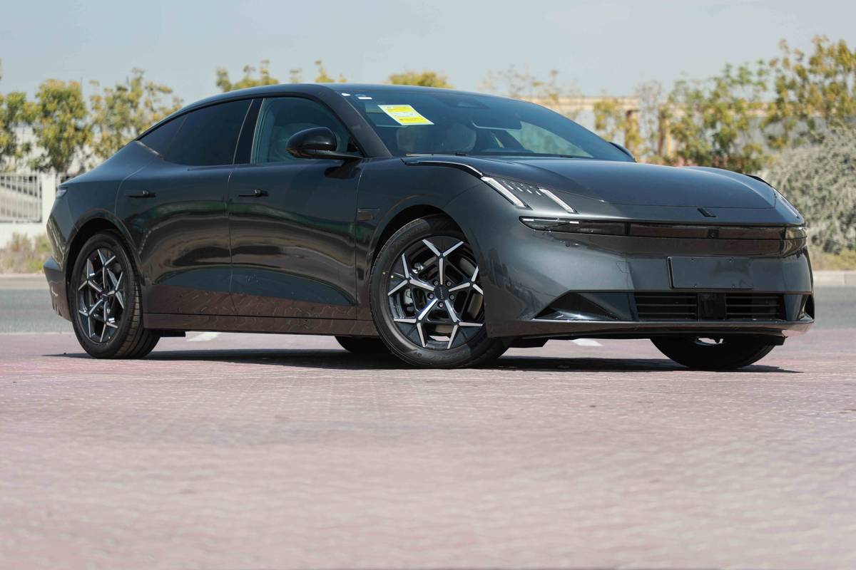 LYNK & CO LYNK & CO Z10 Guides Specs Features Interior Galleries