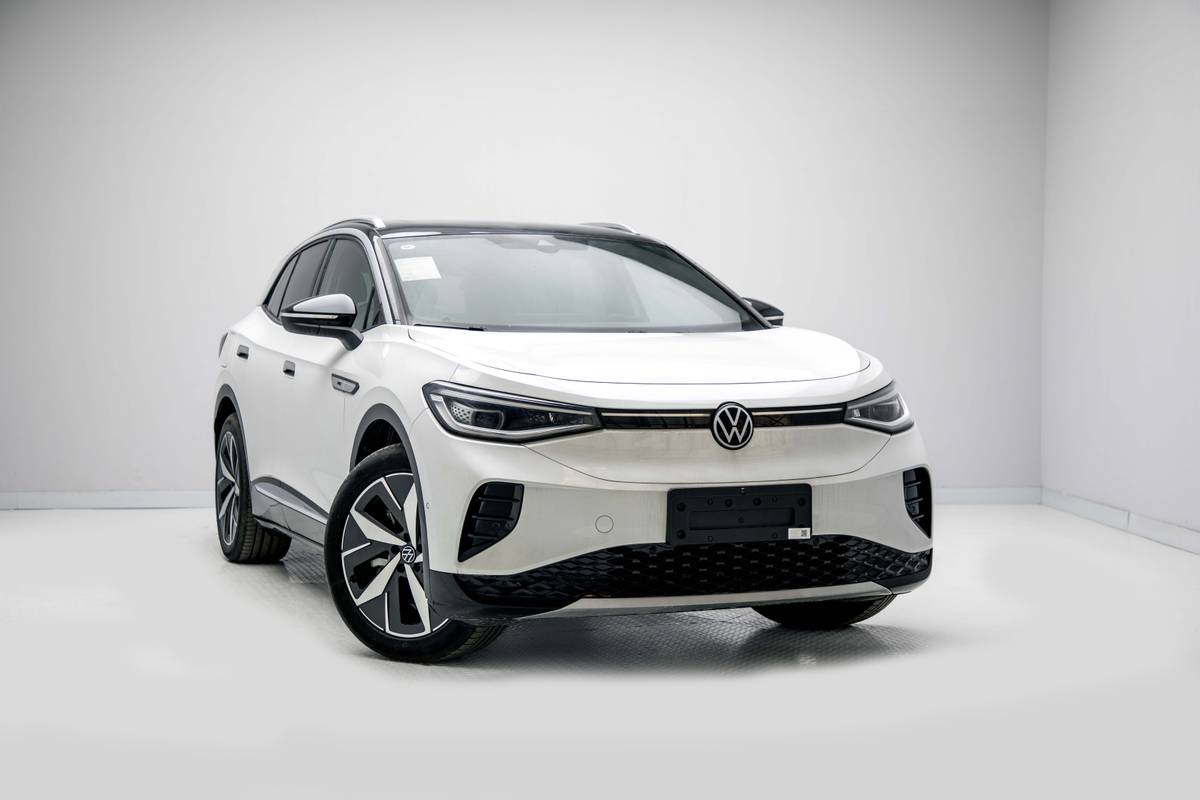2024 Volkswagen ID4 CROZZ PRO — Specs & Photos | Legend Motors