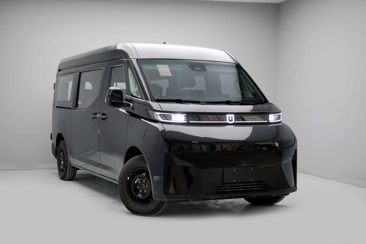 Explore Van Lineups Engines Dimensions Interiors Export Options